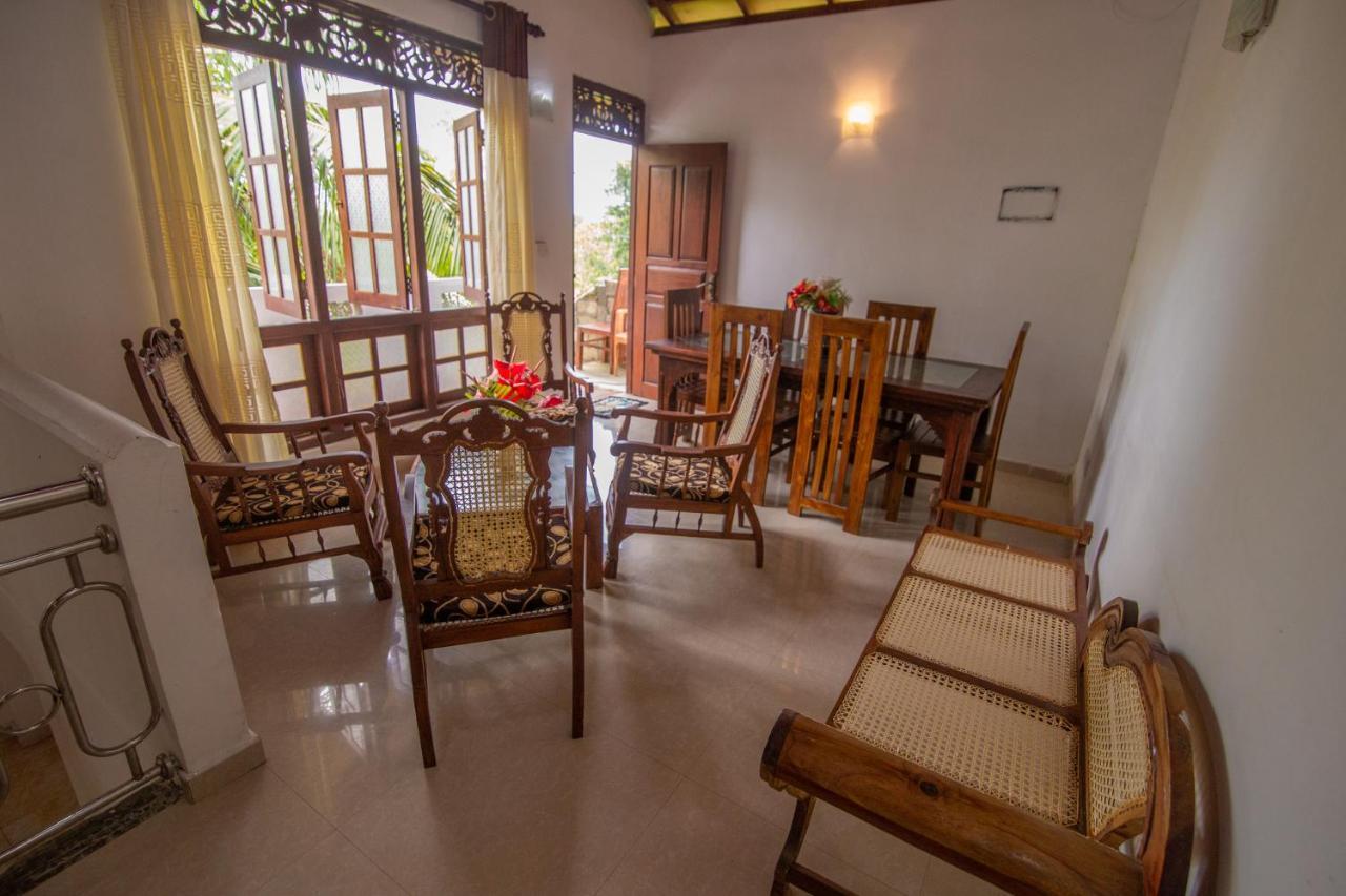Mountain Gem Villa Hikkaduwa Exterior photo